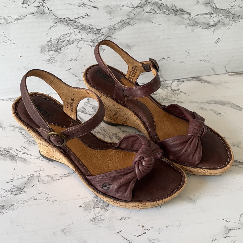BORN LEATHER BURGUNDY KNOT SANDALS BRAND NEW NEVER WORN NO BOX